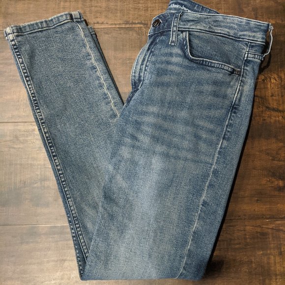 Calvin Klein Jeans - "Slim Boyfriend" Size 2 - Picture 1 of 4